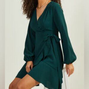 Long Sleeve Green Wrap Dress